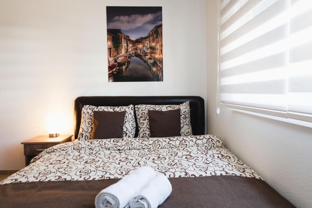 Apartmani Centar Lux New Beçkerek Dış mekan fotoğraf